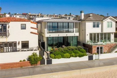 2428 The Strand