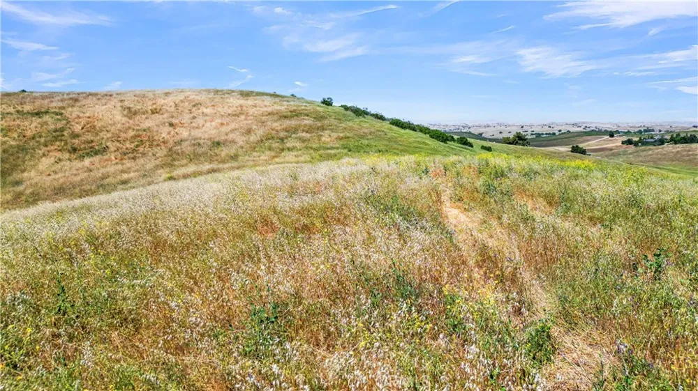 Crest View San Miguel, CA 93451