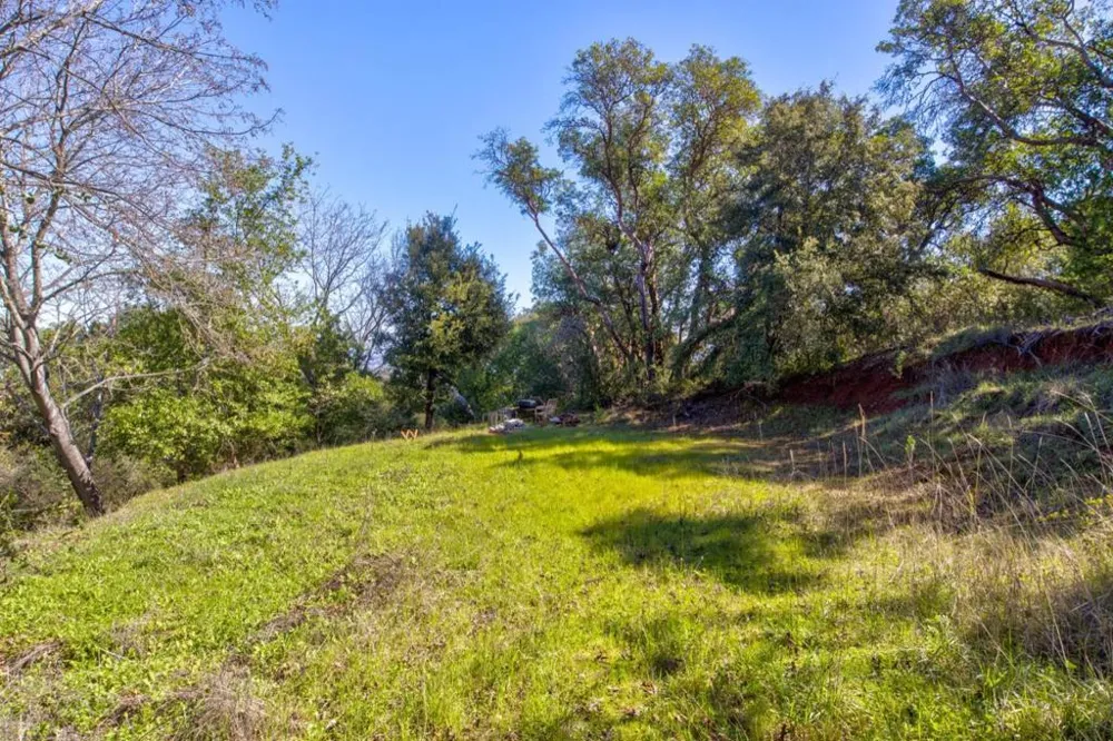 Montebello Road Cupertino, CA 95014