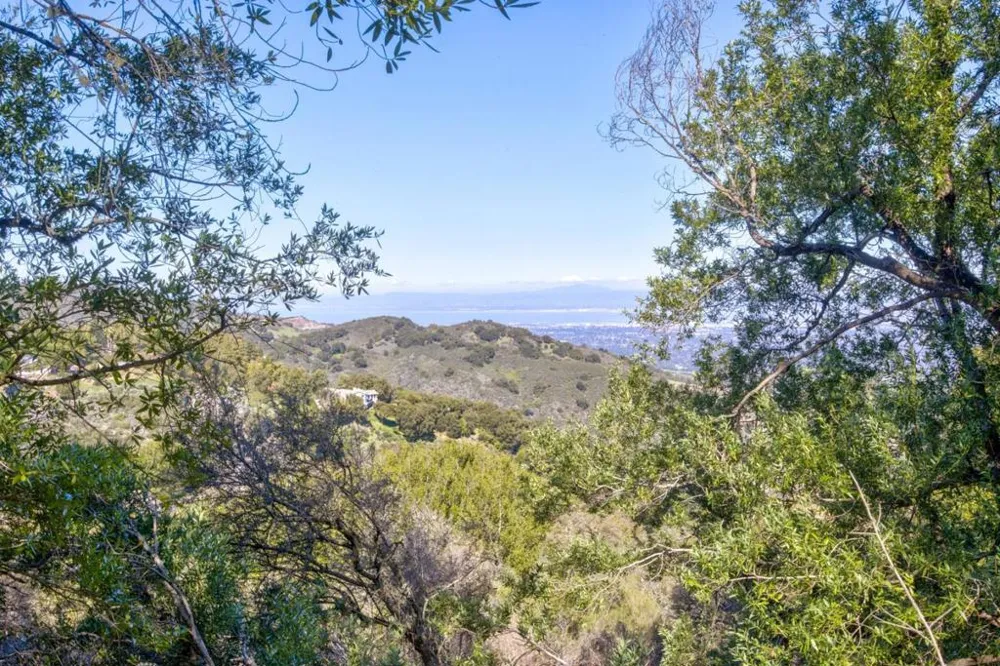 Montebello Road Cupertino, CA 95014
