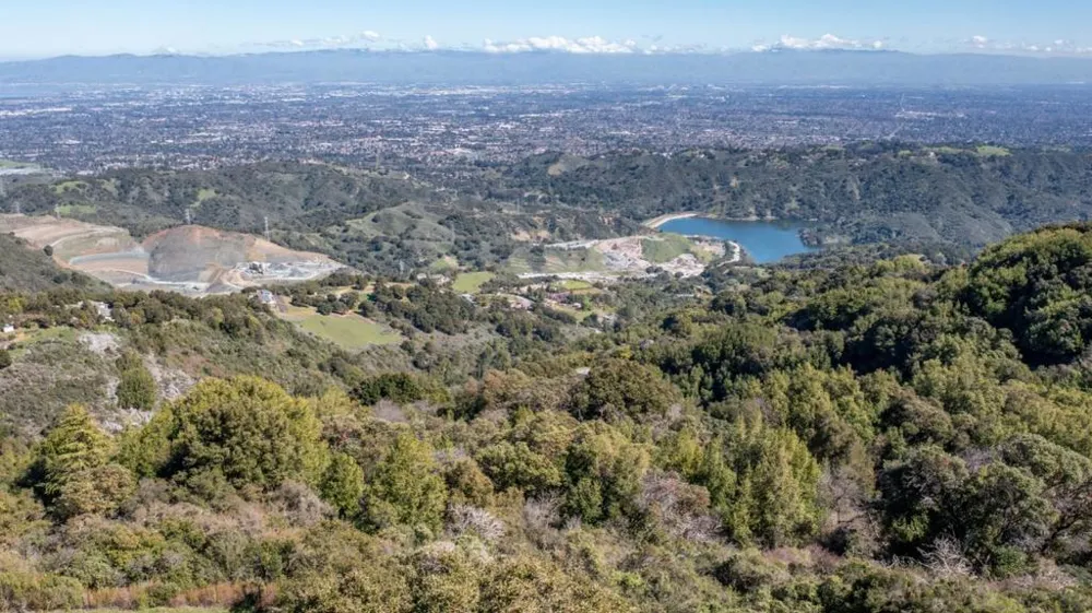 Montebello Road Cupertino, CA 95014