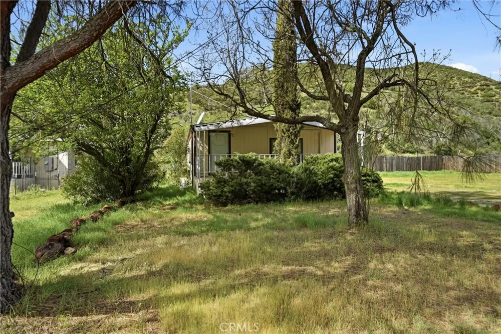 3795 Spring Valley Road Clearlake Oaks, CA 95423
