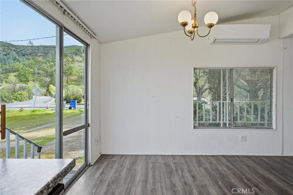 3795 Spring Valley Road Clearlake Oaks, CA 95423