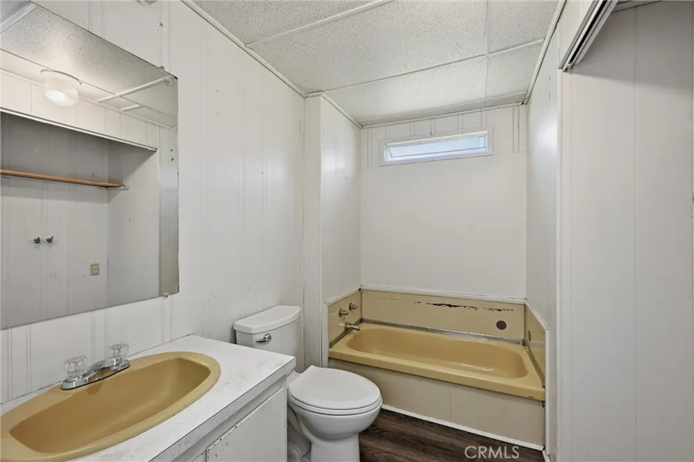3795 Spring Valley Road Clearlake Oaks, CA 95423