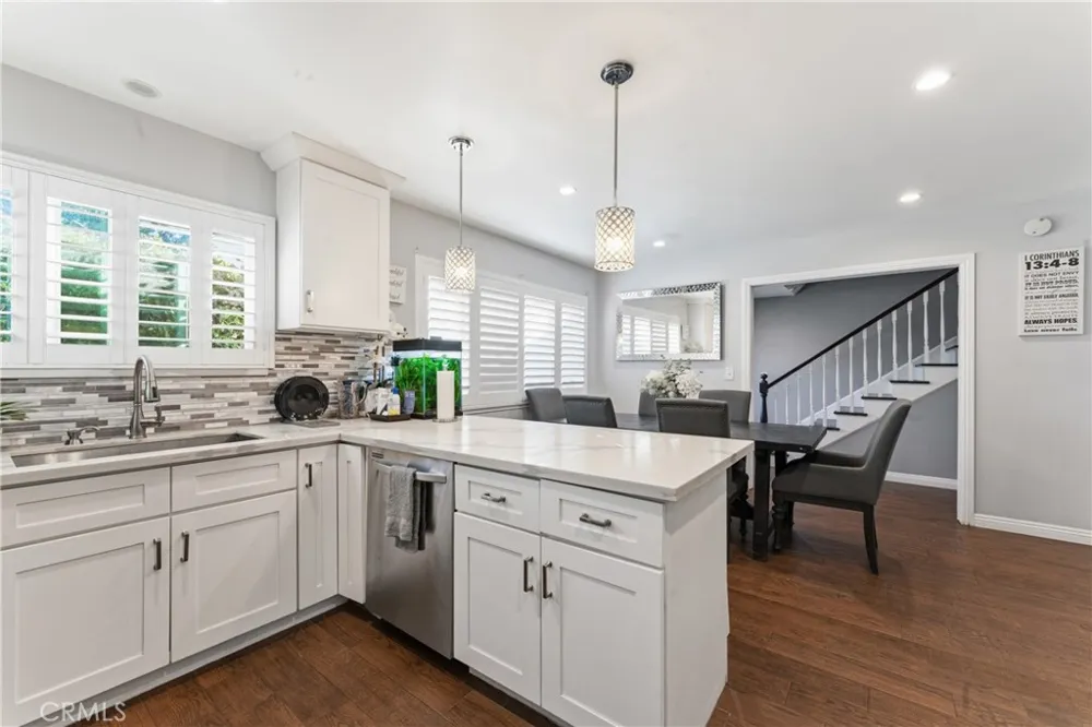 11800 Gager Street Sylmar, CA 91342