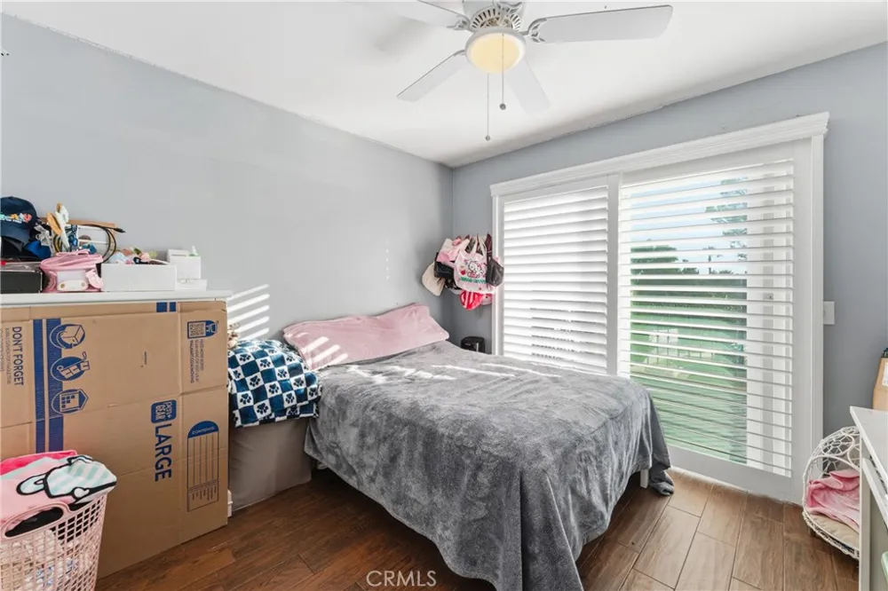 11800 Gager Street Sylmar, CA 91342