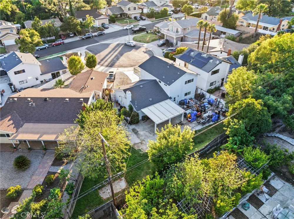 11800 Gager Street Sylmar, CA 91342