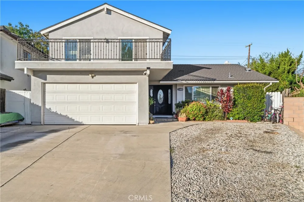 11800 Gager Street Sylmar, CA 91342
