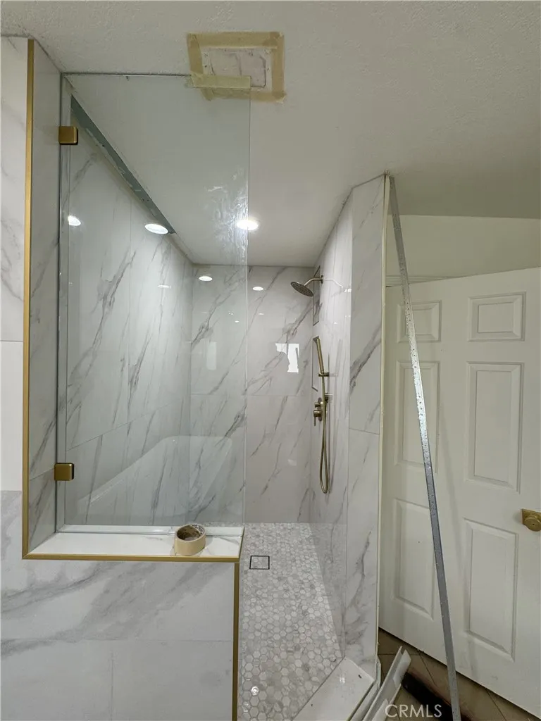 29300 Mammoth Place Canyon Lake, CA 92587