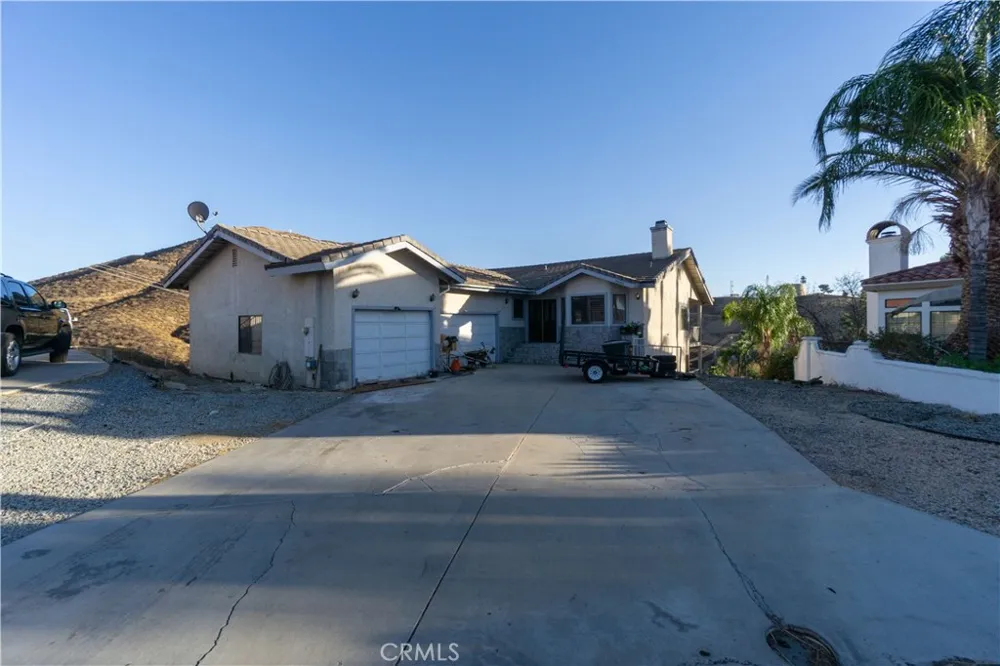 29300 Mammoth Place Canyon Lake, CA 92587