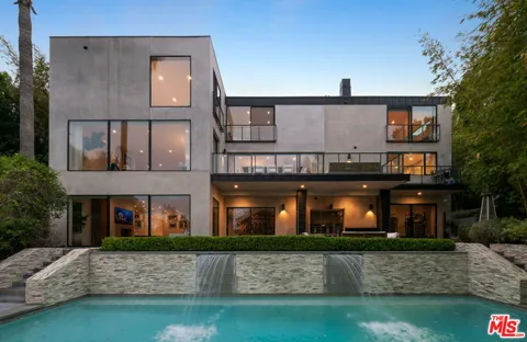 1552 Bel Air Road