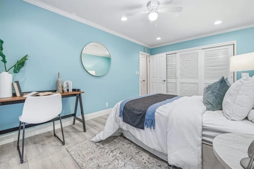3202 E Laurel Creek Road Belmont, CA 94002