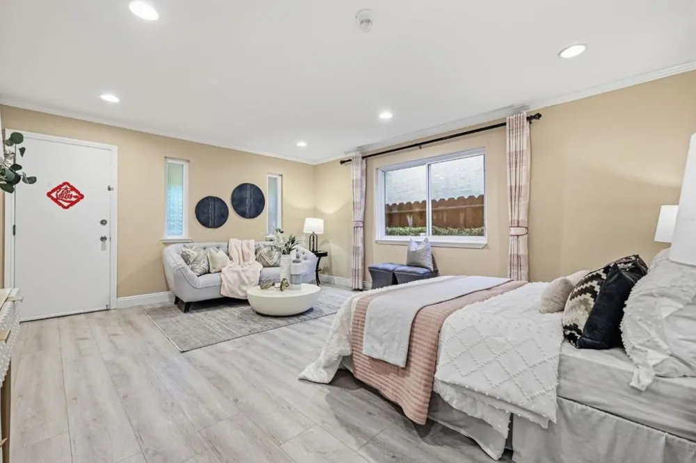 3202 E Laurel Creek Road Belmont, CA 94002