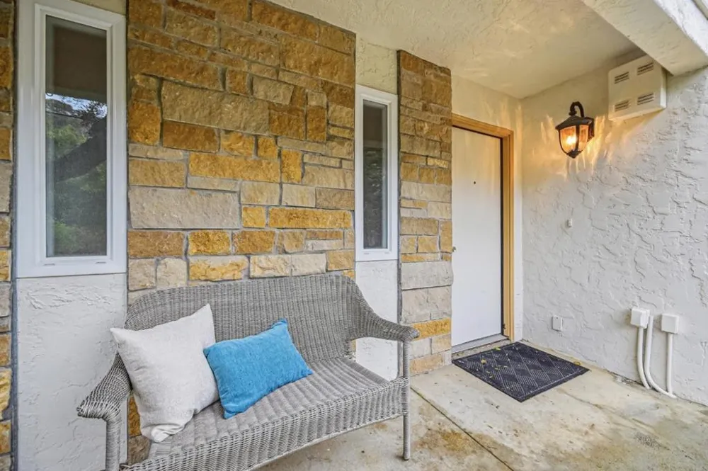3202 E Laurel Creek Road Belmont, CA 94002
