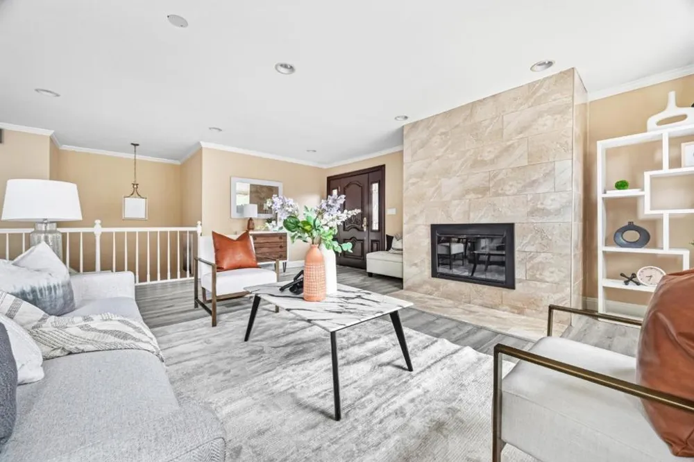 3202 E Laurel Creek Road Belmont, CA 94002