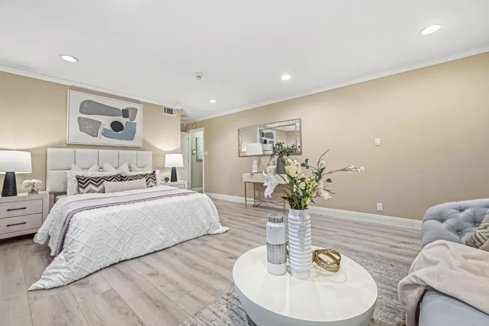 3202 E Laurel Creek Road Belmont, CA 94002