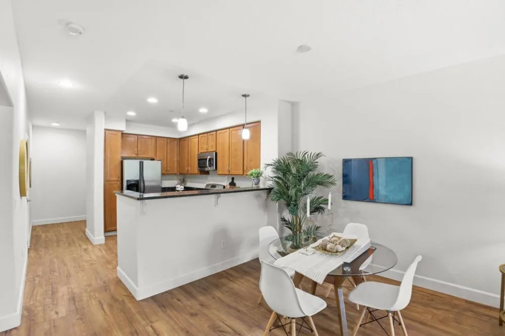 1388 Broadway #103 Millbrae, CA 94030