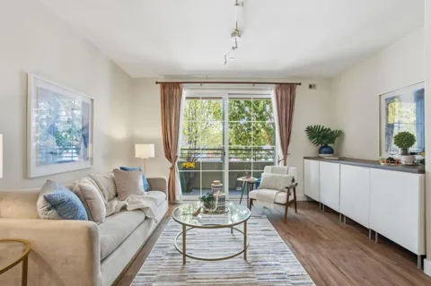 1388 Broadway #103