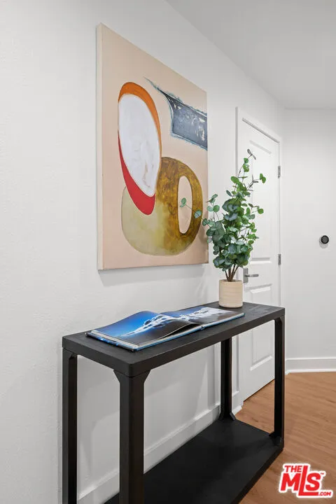 11115 Acama Street #104 Studio City, CA 91602