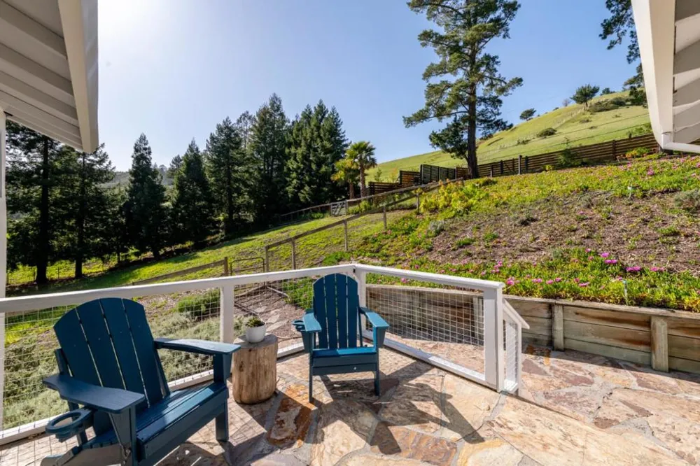 2570 Purisima Creek Road Half Moon Bay, CA 94019