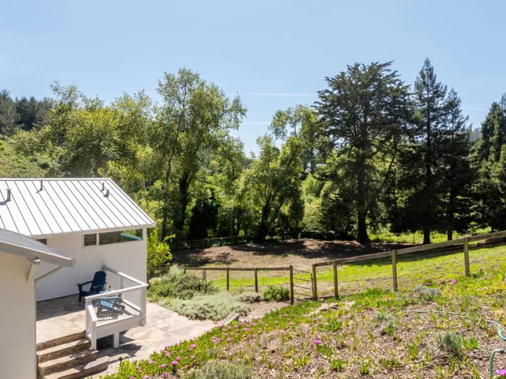 2570 Purisima Creek Road Half Moon Bay, CA 94019