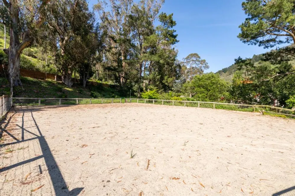 2570 Purisima Creek Road Half Moon Bay, CA 94019