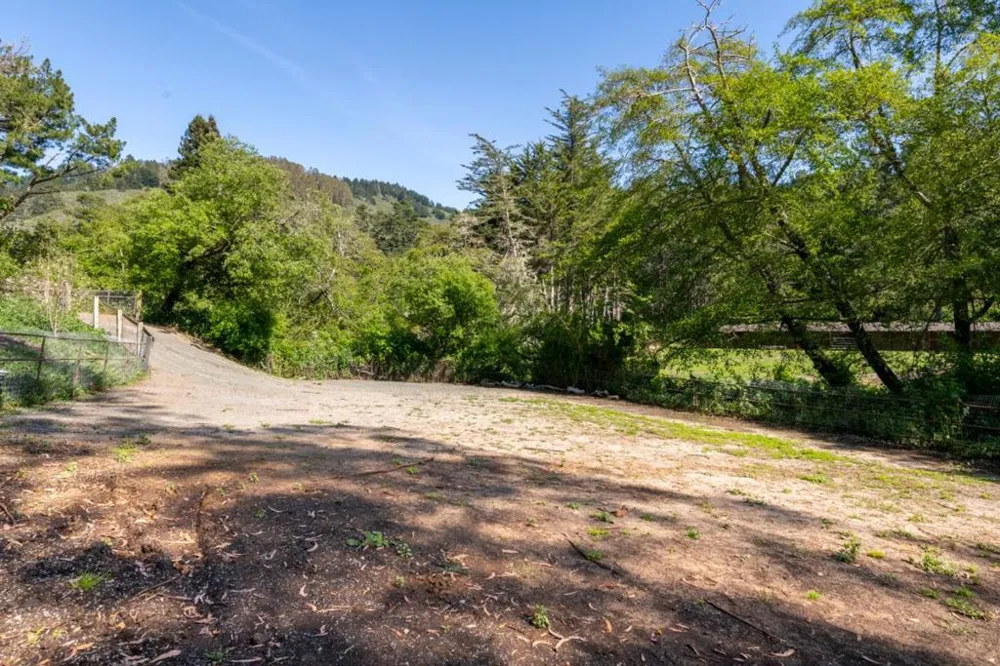 2570 Purisima Creek Road Half Moon Bay, CA 94019