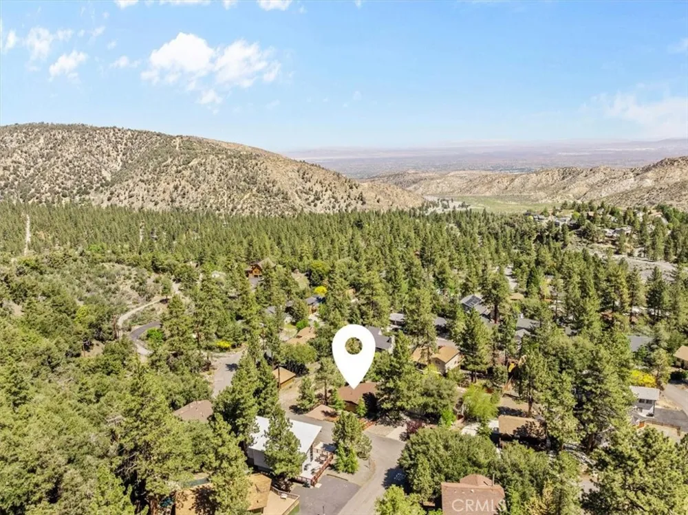 5243 Desert View Wrightwood, CA 92397
