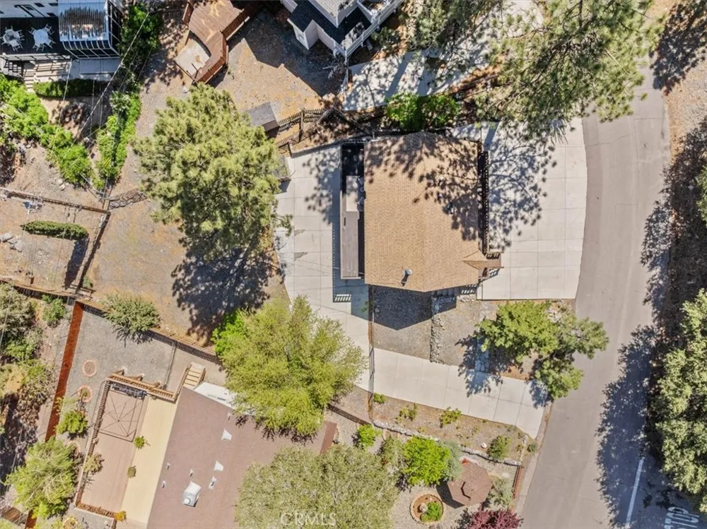 5243 Desert View Wrightwood, CA 92397