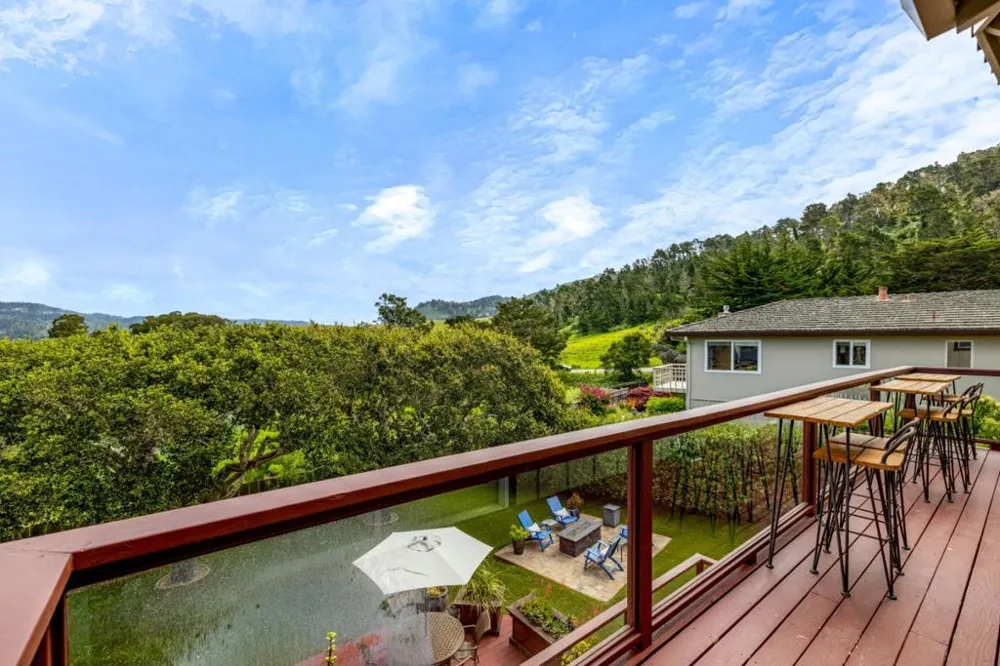 3035 Ribera Road Carmel, CA 93923