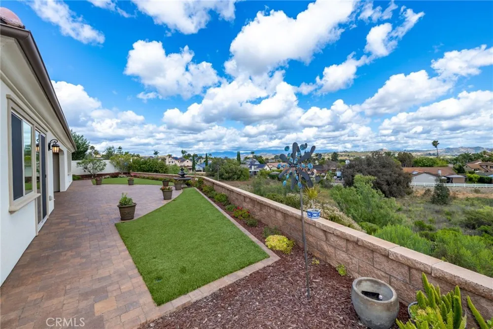 5762 Rancho Del Caballo Bonsall, CA 92003