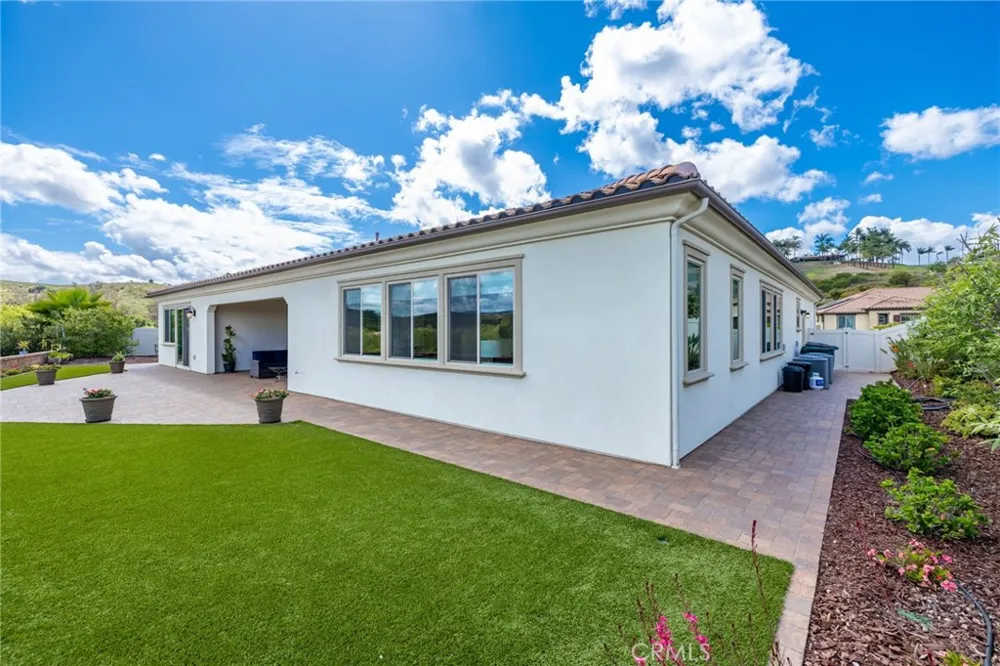 5762 Rancho Del Caballo Bonsall, CA 92003