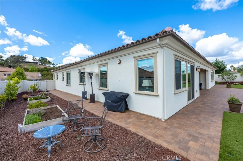 5762 Rancho Del Caballo Bonsall, CA 92003