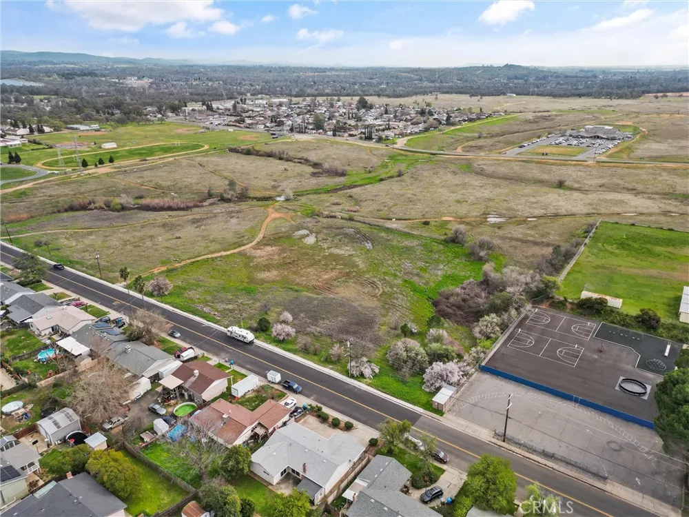 Las Plumas Avenue Oroville, CA 95966