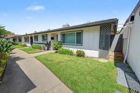 818 E Washington #C