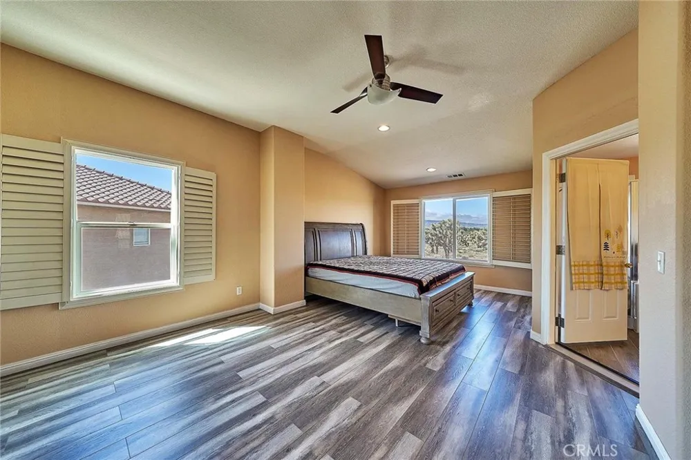 43521 Blossom Lancaster, CA 93536