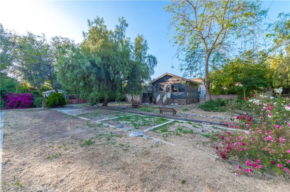 792 El Vallencito Walnut, CA 91789