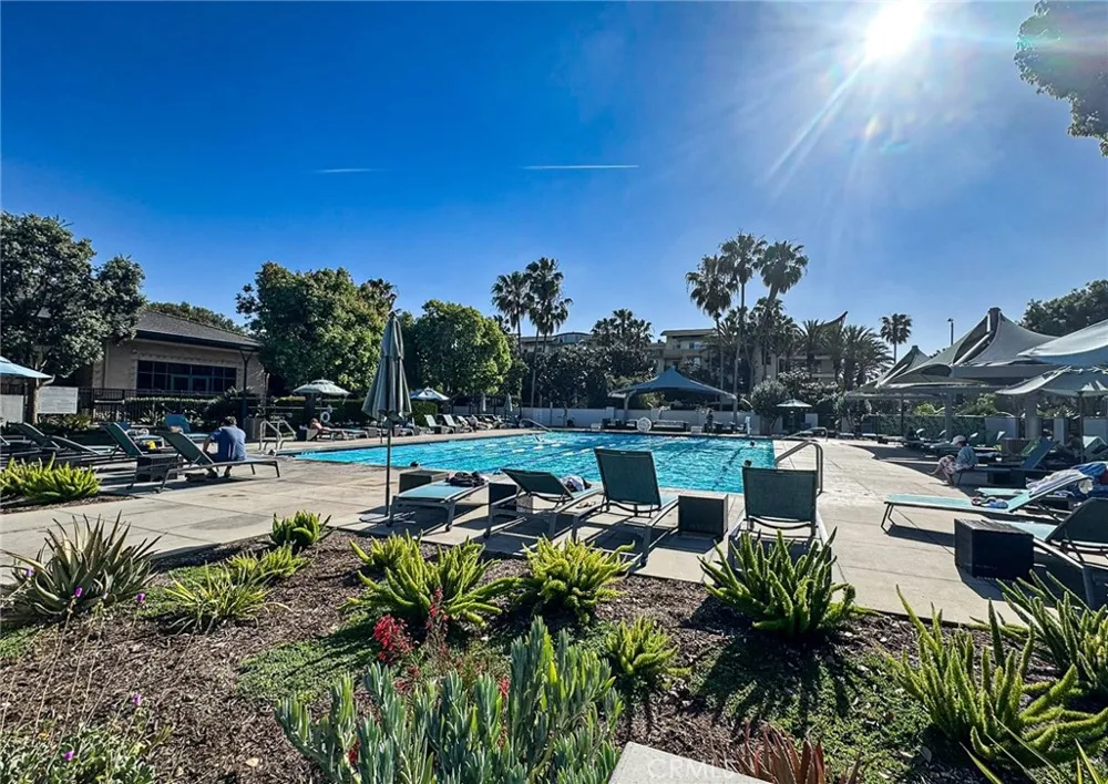 13200 Pacific Promenade #217 Playa Vista, CA 90094
