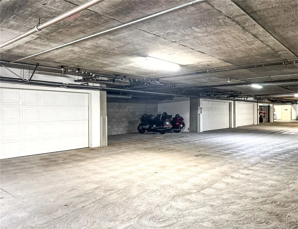 13200 Pacific Promenade #217 Playa Vista, CA 90094