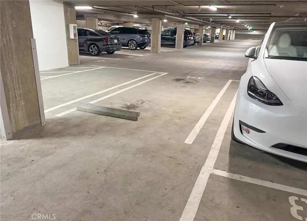 13200 Pacific Promenade #217 Playa Vista, CA 90094