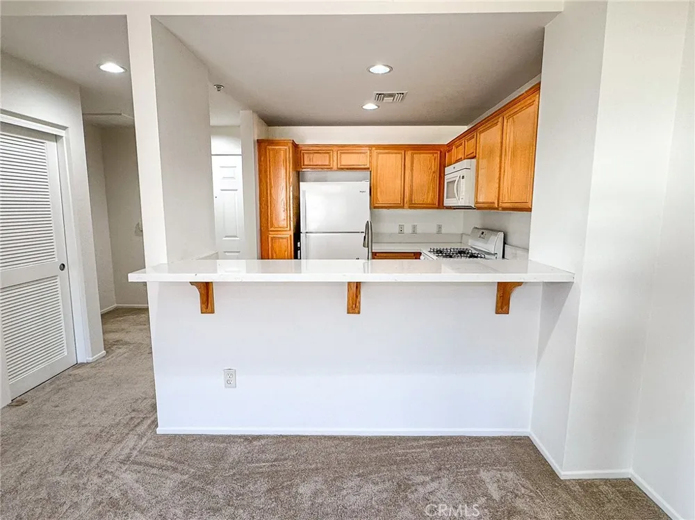 13200 Pacific Promenade #217 Playa Vista, CA 90094