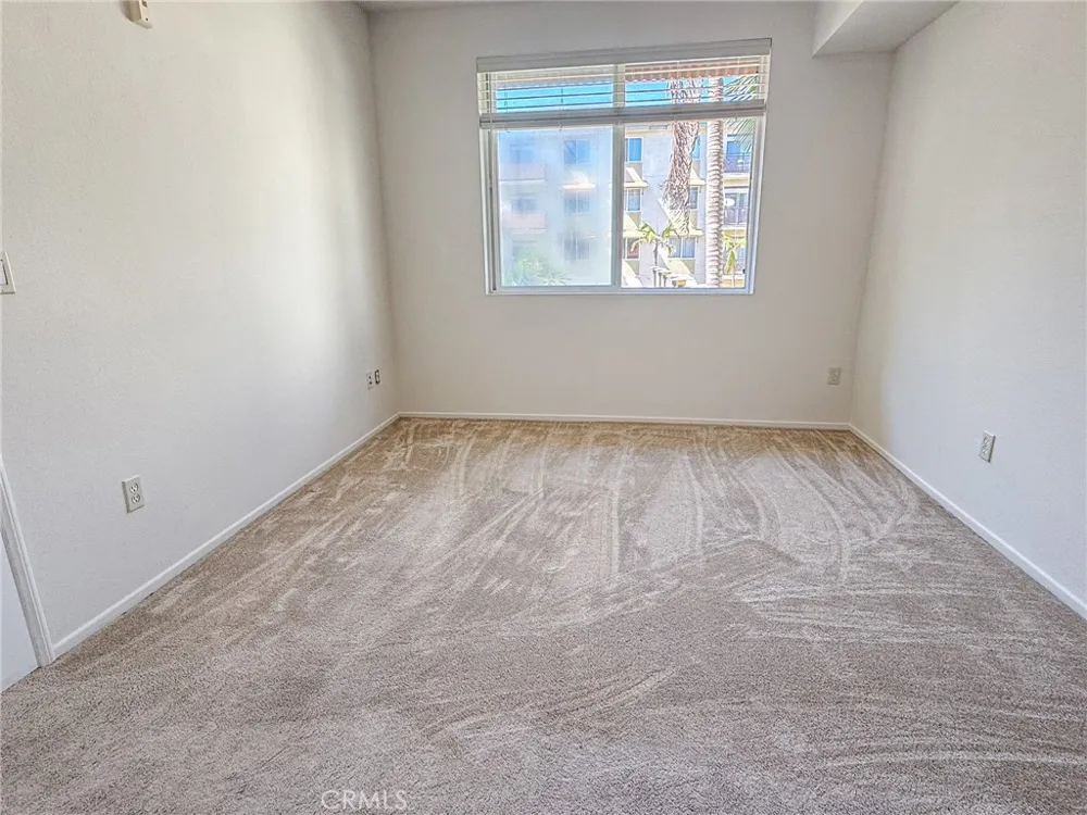 13200 Pacific Promenade #217 Playa Vista, CA 90094