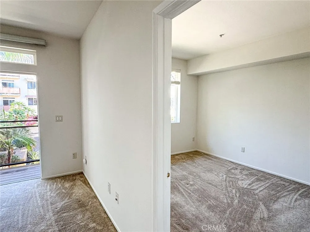 13200 Pacific Promenade #217 Playa Vista, CA 90094