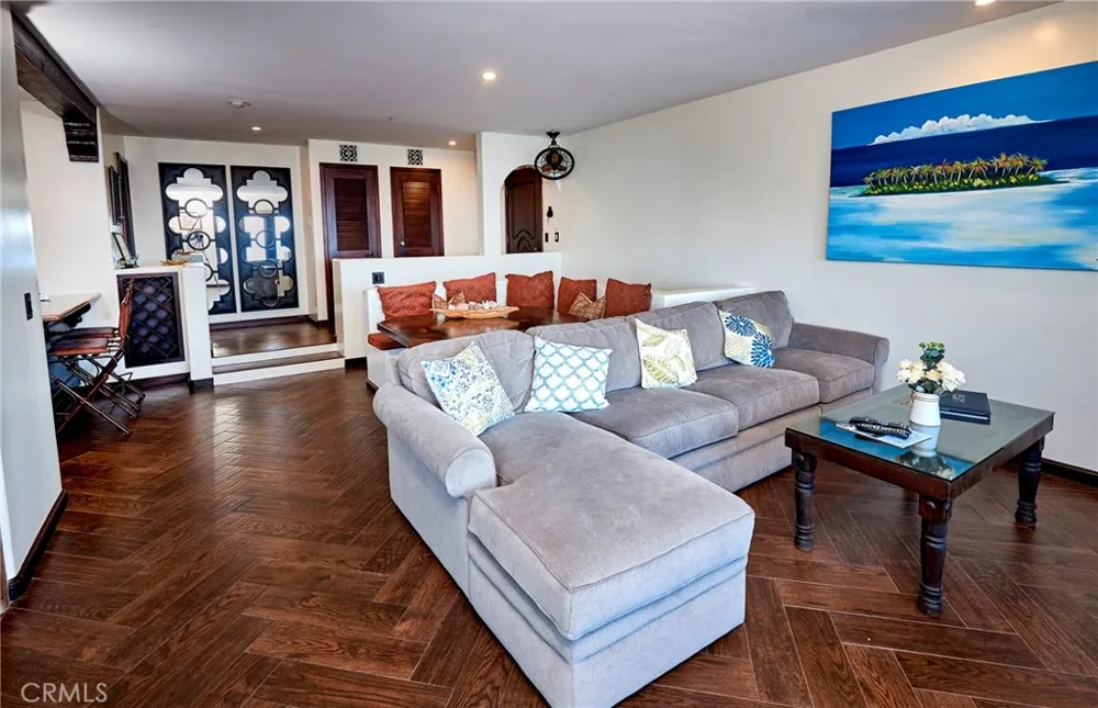 27 Camino De Flores Avalon, CA 90704