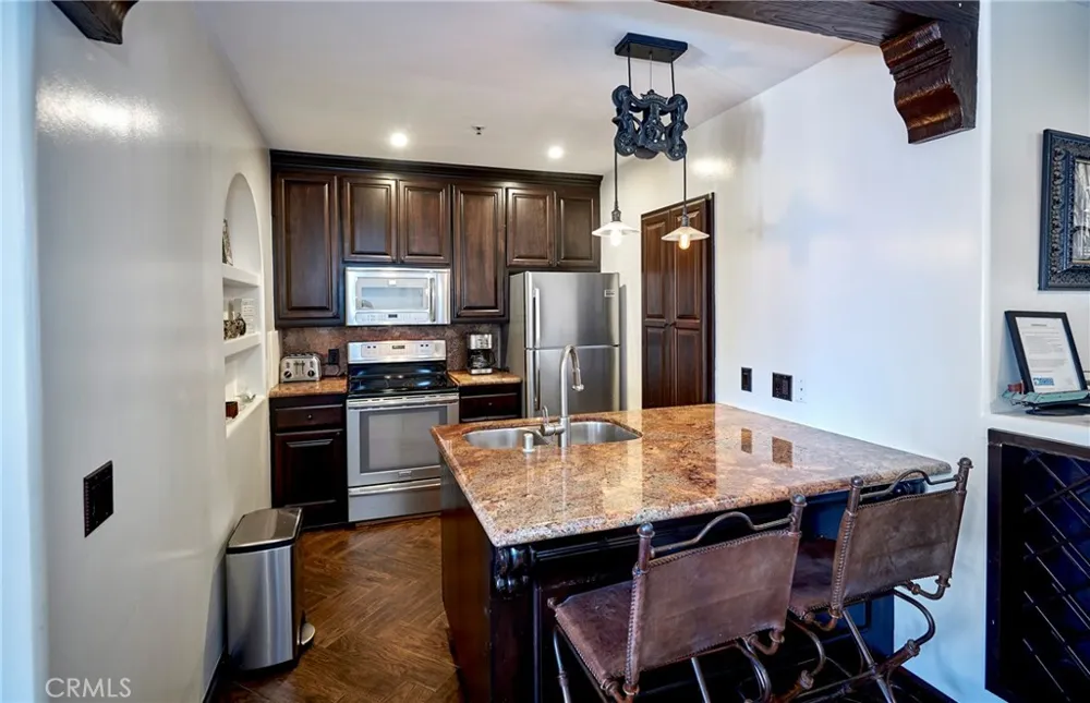 27 Camino De Flores Avalon, CA 90704