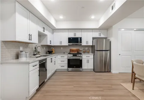 1303 S Orange Grove Avenue #601