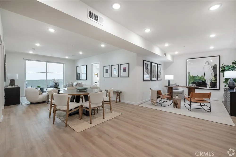 1303 S Orange Grove Avenue #601 Los Angeles, CA 90019