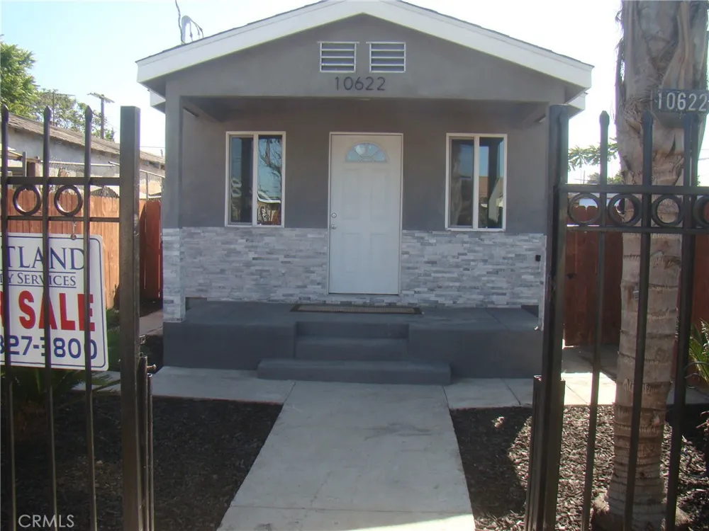 10622 Anzac Los Angeles, CA 90002