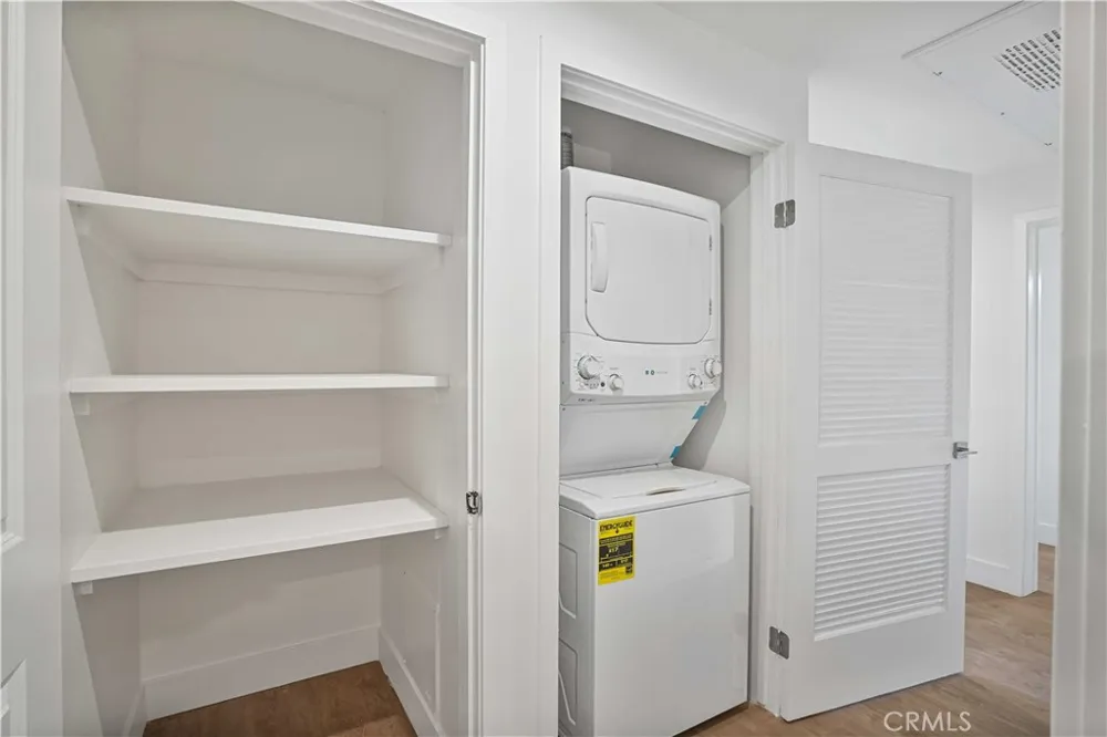 8750 Sepulveda Boulevard #310 North Hills, CA 91343