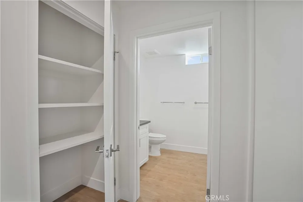 8750 Sepulveda Boulevard #310 North Hills, CA 91343